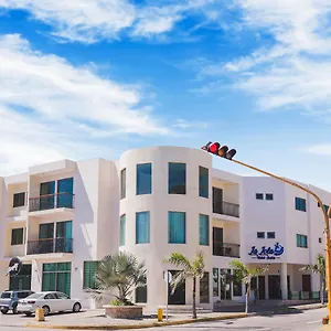Hotel La Lola &