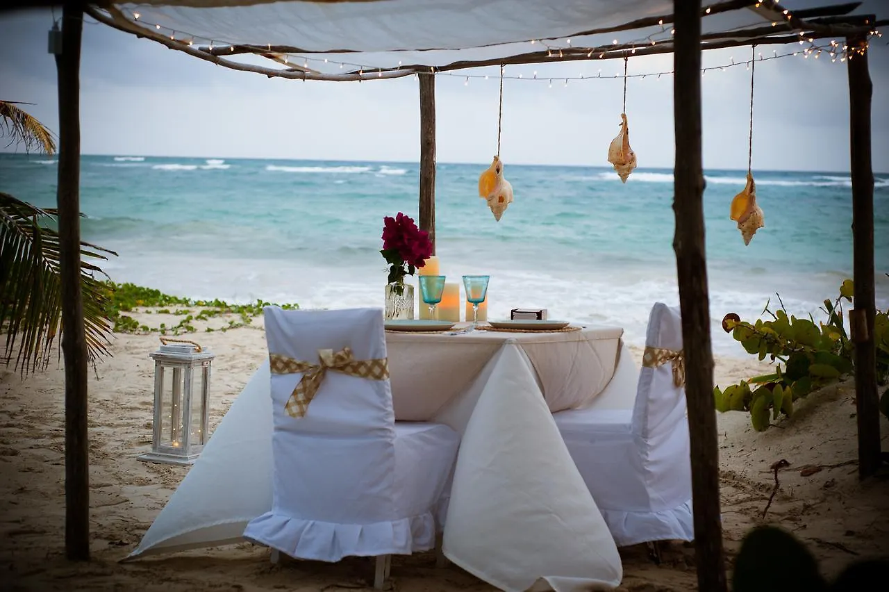 Almaplena Boutique Hotel Mahahual 3*,  Mexico