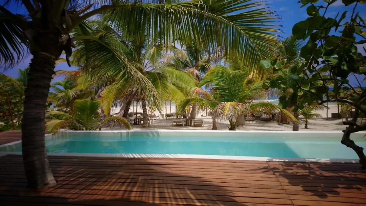 Almaplena Boutique Hotel Mahahual
