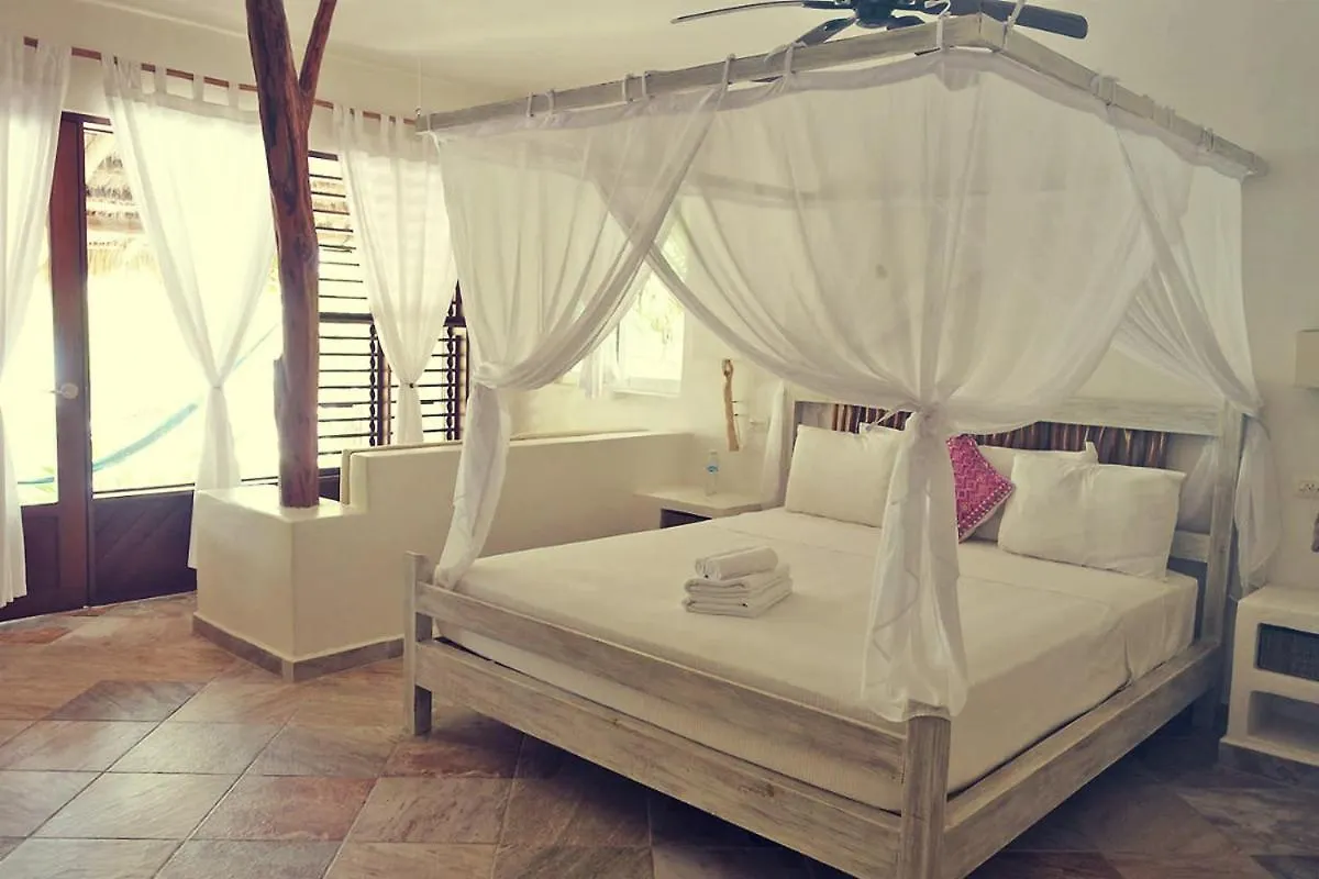 Almaplena Boutique Hotel Mahahual