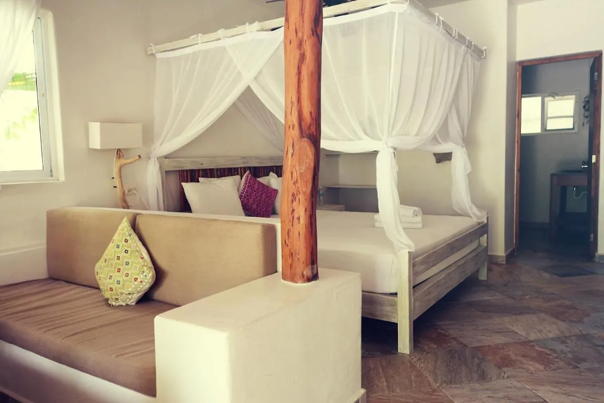 Almaplena Boutique Hotel Mahahual 3*,